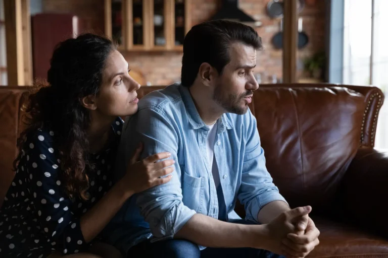 How to Deal With Anxiety in Relationships